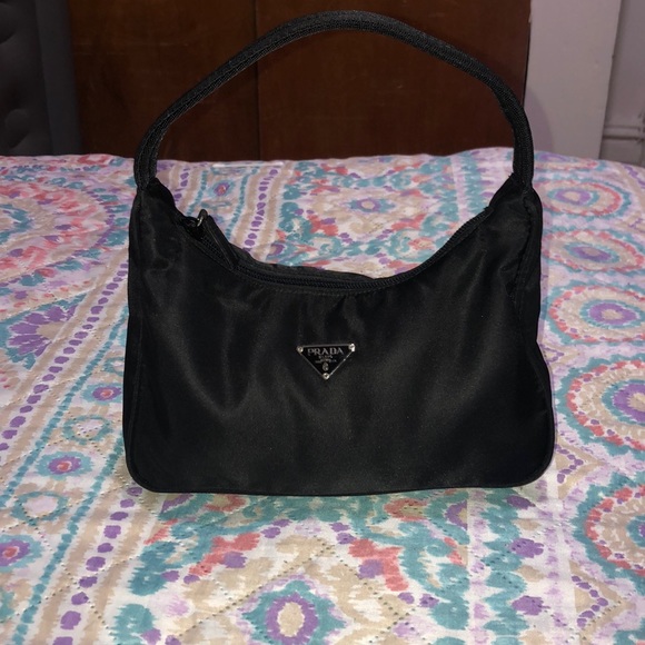 prada bag poshmark